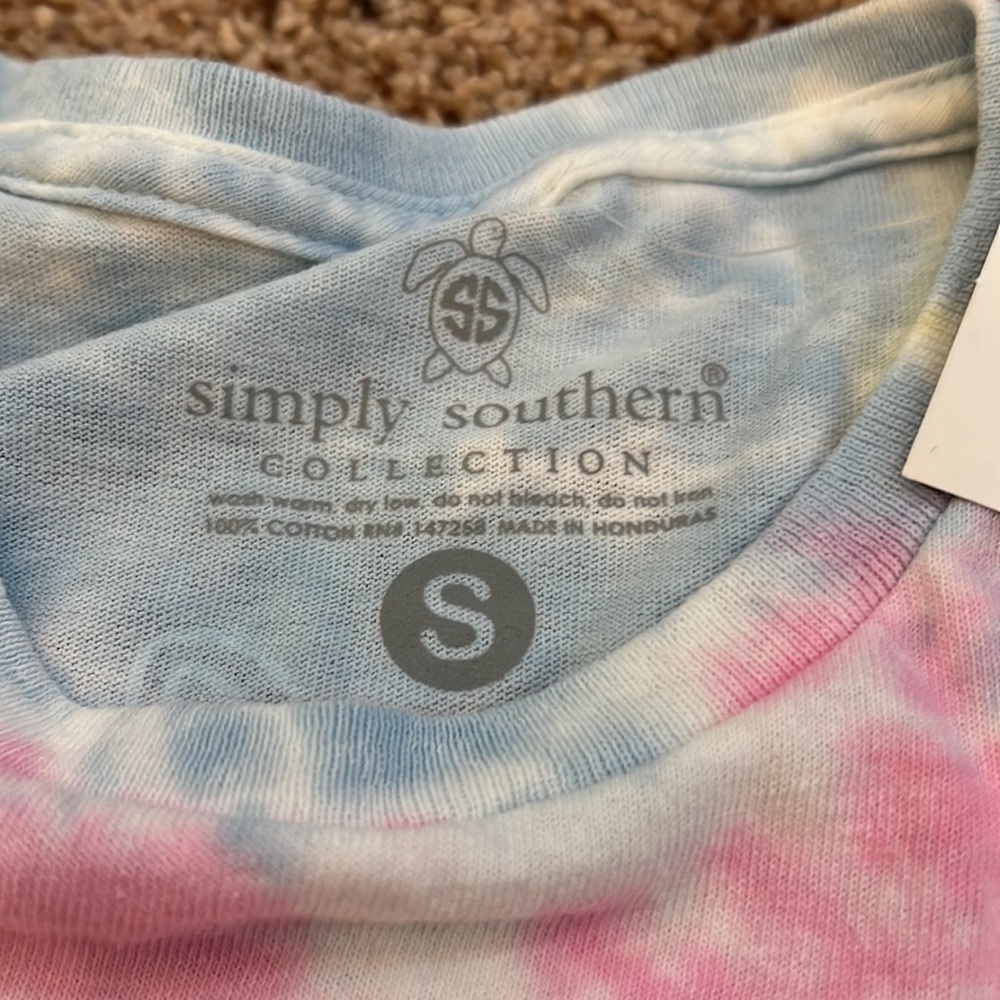 Simply Southern Turtle T-Shirt - Picture 3 of 11